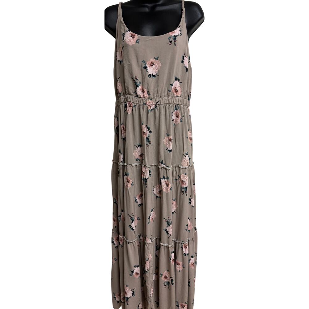 Torrid Floral Maxi Dress Size 2 Plus Taupe Pink Sleeveless Tiered Boho EUC